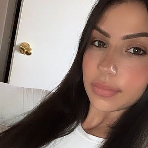 Meet your Posher, Meda